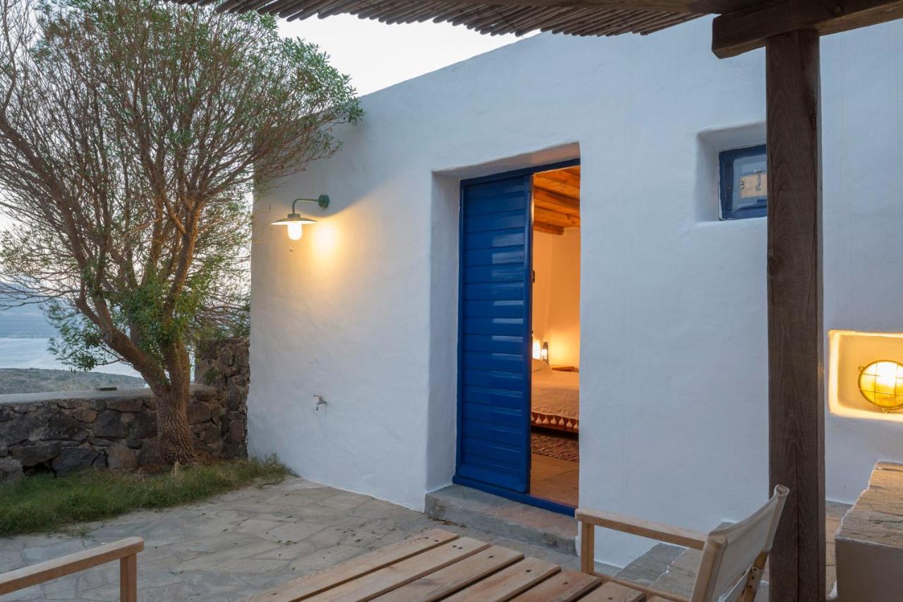 Marketos Windmill And Houses Tripiti Exterior photo