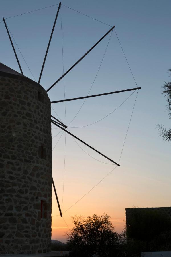 Marketos Windmill And Houses Tripiti Exterior photo